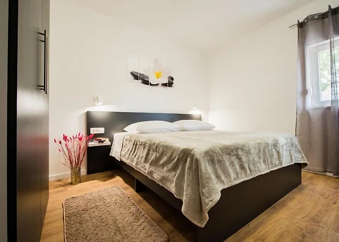 Sm Matijas Villa Vrsine