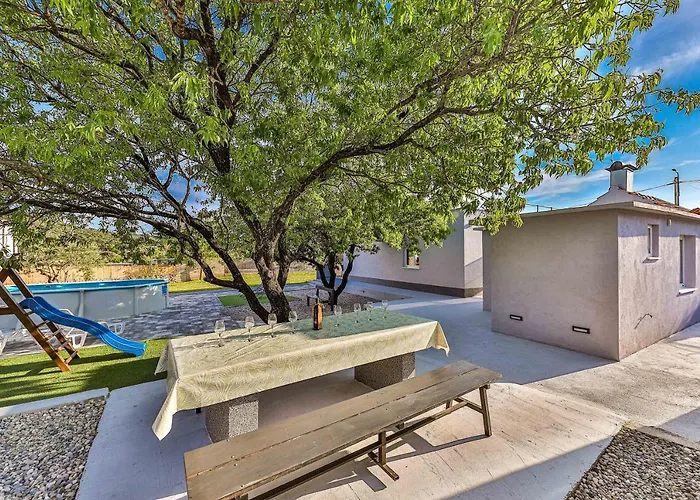 Sm Matijas Villa Vrsine